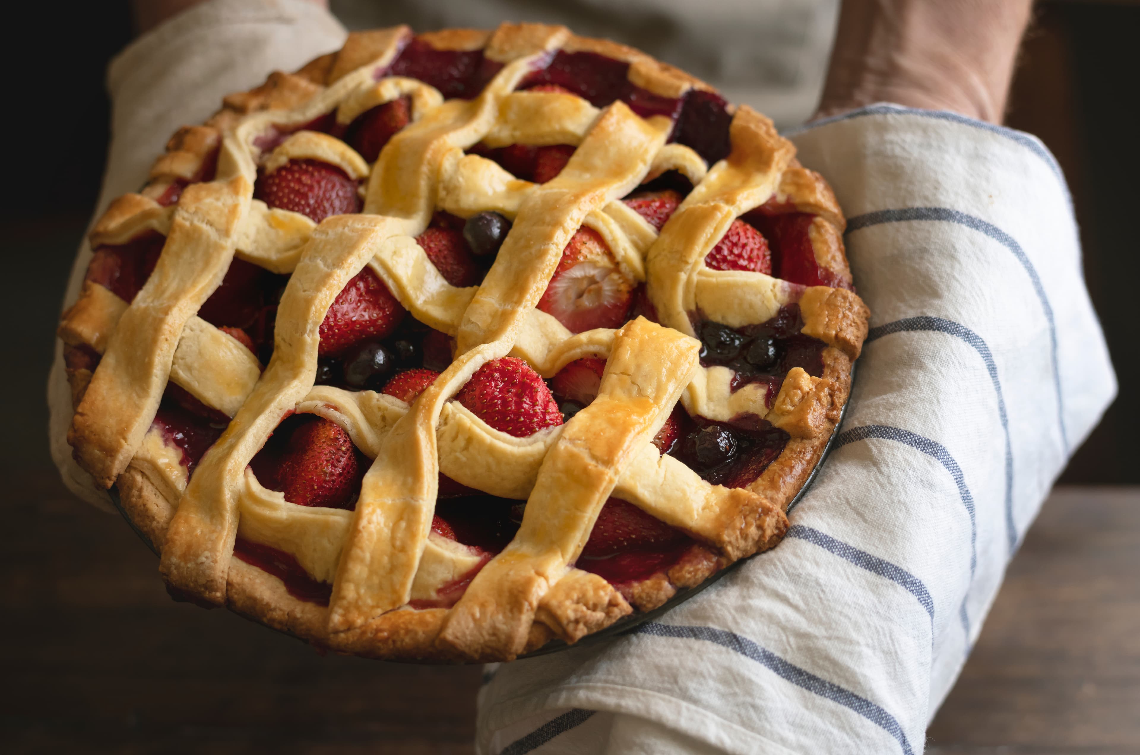 larger header image of blueberry pie